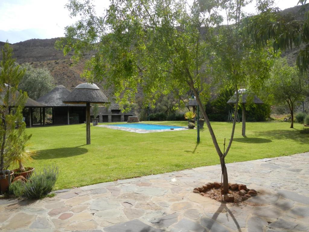 Lemoenfontein Guest House โบฟอร์ตเวสต์ ภายนอก รูปภาพ